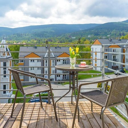 Apartament Zakatek Gorski - 5D Apartamenty Свєрадув-Здруй Екстер'єр фото